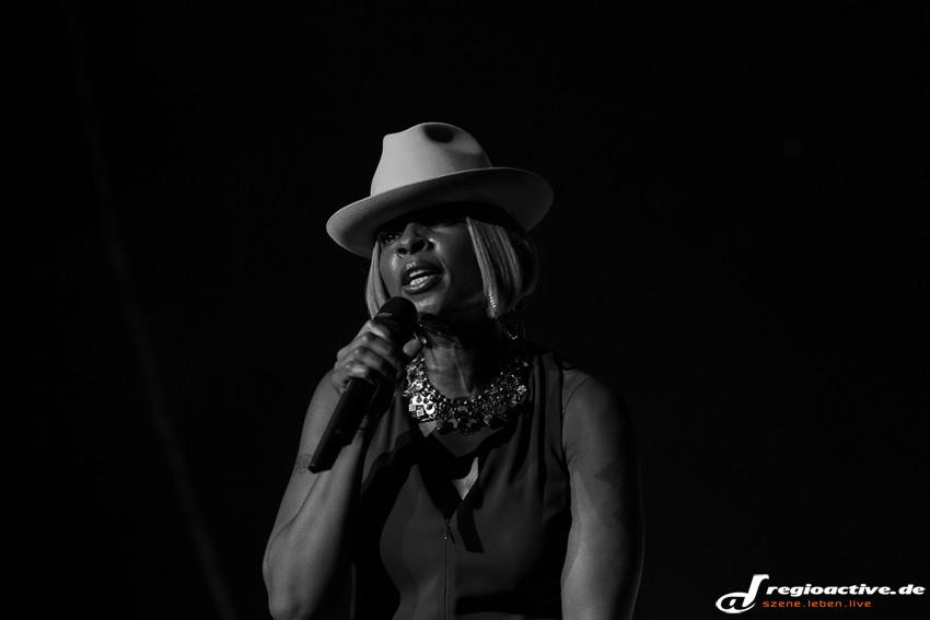 Mary J. Blige (live in Frankfurt 2015)